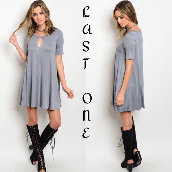 The O Boutique Dresses & Skirts - 🎉CLEARANCE🎉 Gray Keyhole T-Shirt Tunic Dress